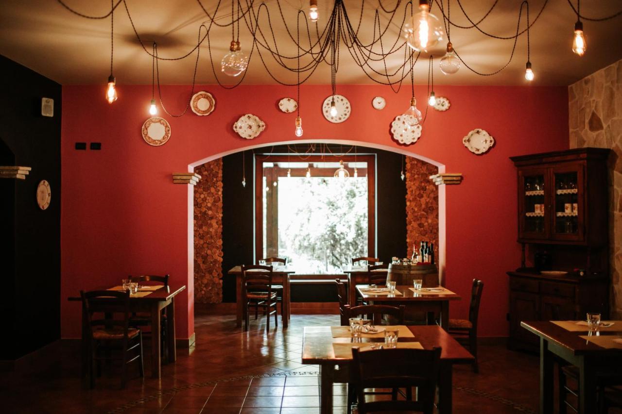 Bed and Breakfast L'Anfora Country Club Basciano Zewnętrze zdjęcie