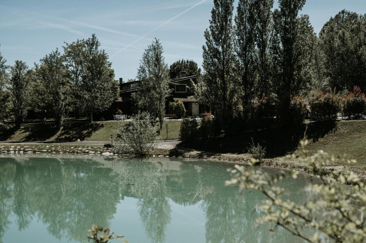 Bed and Breakfast L'Anfora Country Club Basciano Zewnętrze zdjęcie